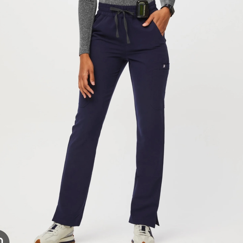 Figs high wasted Dowa scrub pants